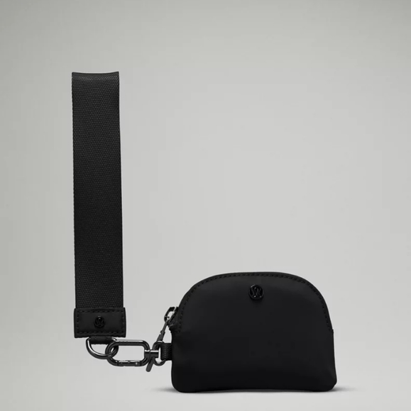 Lululemon Dual Pouch Wristlet Black CHF58 - Picture 3 of 4